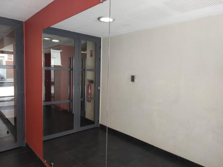 Fadil Apartment Valenciennes Exterior foto